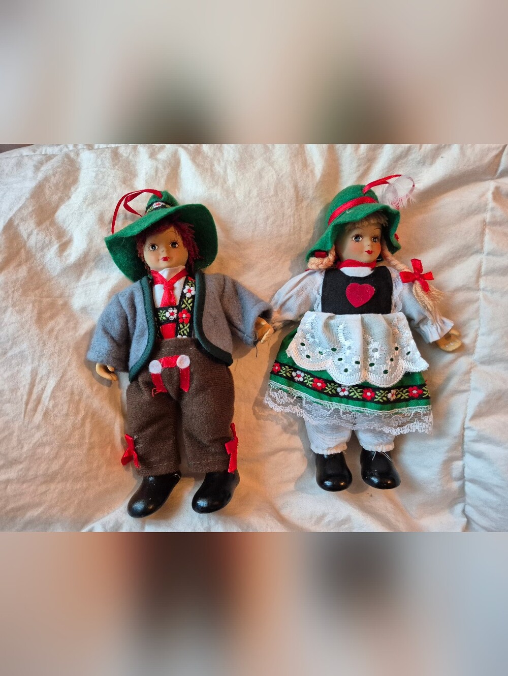 German Bavarian Dolls Man And Woman With Traditional Clothing Vintage